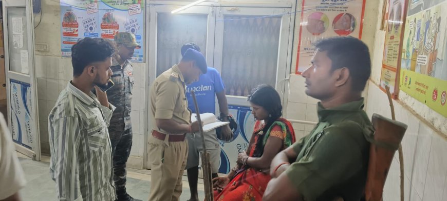 सीतामढ़ी :- बैरगनिया सैनिक सड़क पर टेम्पो हुआ अनियंत्रित, गड्ढे में गिरने से कई जख्मी, टेम्पो चालक वहां लेकर फरार, पुलिस जुटी जांच में