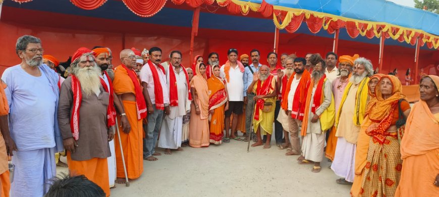 सीतामढ़ी :- विष्णु महायज्ञ के बाद साधु संतों की विदाई समारोह