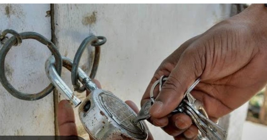 सीतामढ़ी :- डीलर पर गेहूं व चावल घोटाला करने का आरोप, लाइसेंस रद्द प्राथमिकी दर्ज