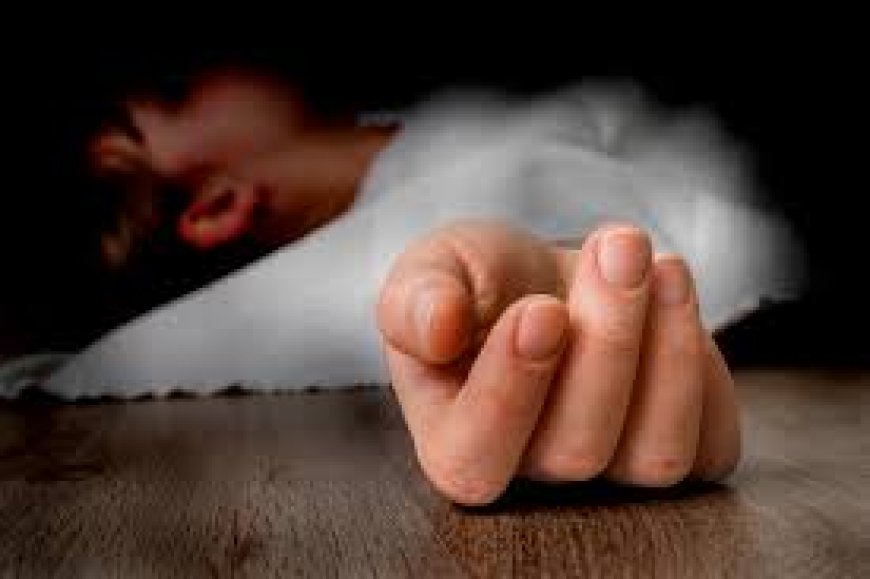 सीतामढ़ी :- गला रेत कर बदमाशों ने की छात्रा की हत्या, एरिया में फैला मातम