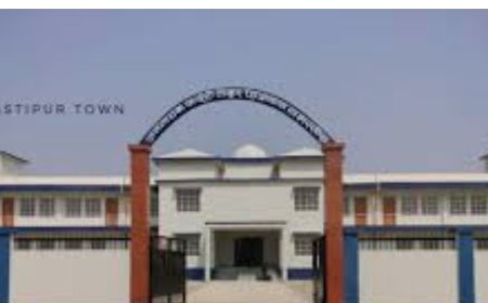 सीतामढ़ी :- जन नायक कर्पूरी ठाकुर छात्रावास में नामांकन से संबंधित सूचन की प्रसार