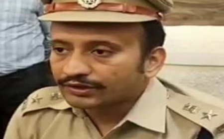 पूर्णिया : 25 हजार की अवैध वसूली के आरोप में गुलाबबाग टीओपी थानेदार सस्पेंड, SP ने की तत्काल कार्रवाई