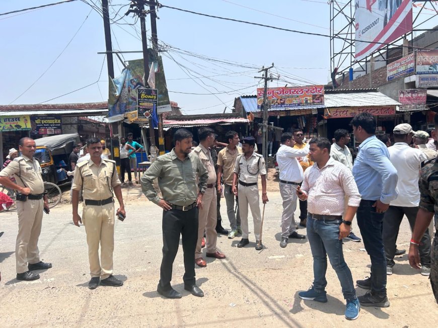 सीतामढ़ी :- जाम पर लगाम, लगने उतरी जिला प्रशासन की टीम, चला अतिक्रमण हटाओ अभियान