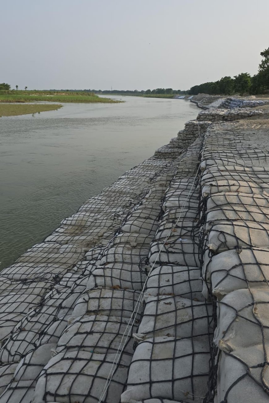 सीतामढ़ी :- बाढ़ पूर्व तैयारी: तटबंधों के सुरक्षार्थ मुजफ्फरपुर, सीतामढ़ी एवं शिवहर जिला में कुल 24 स्थलों पर कटाव निरोधक कार्य कराए गए