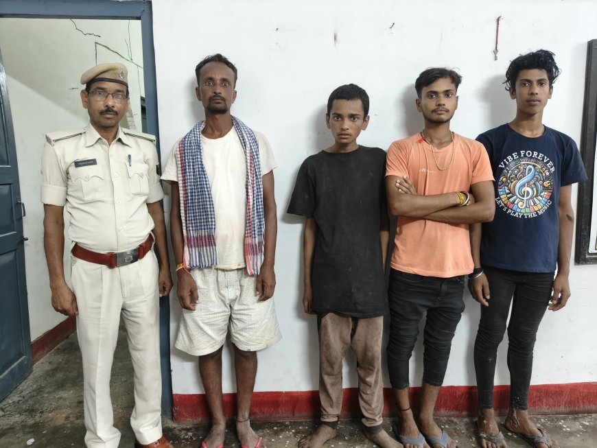 सीतामढ़ी :- रेल थाना के तत्परता से कई महीनों से लापता पुत्र पिता के हवाले हुआ