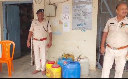 सुगौली : 260 लीटर देशी शराब बरामद, 6000 लीटर अर्धनिर्मित शराब नष्ट सहित आठ भट्टी ध्वस्त 