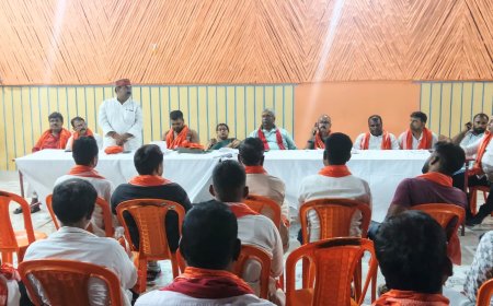 सुगौली : मतदाता पुनरीक्षण को लेकर जदयू प्रदेश द्वारा आयोजित बीएलओ 2 की बैठक हुई संपन्न 