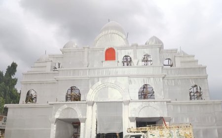 सुगौली: नवरात्र का उल्लास, माँ चंद्रघंटा की पूजा-अर्चना