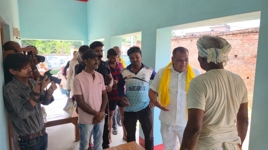 सुगौली: प्रखंड की बदहाल स्थिति : सड़क और कटाव की समस्या बनी बड़ी चुनौती - अजय झा