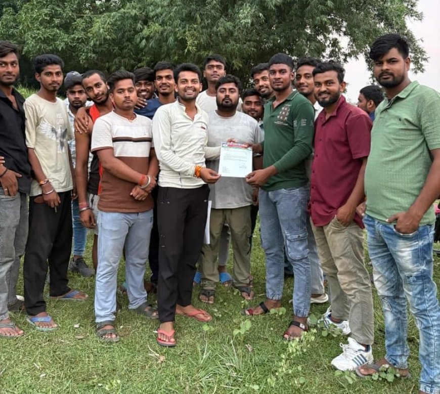 सुगौली: युवा लोजपा का संगठन विस्तार, दर्जनों युवाओं ने थामा पार्टी का दामन