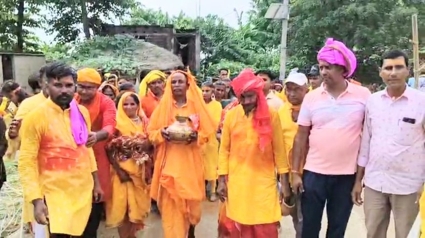 सुगौली: गोडिगावा में भव्य जल यात्रा, 1501 कन्याओं ने उठाया कलश