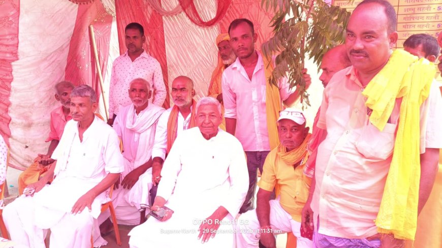 सुगौली: महावीर गंज बाजार मनोकामना माई दूर्गा पूजा समिति ने निकाली भव्य डोला यात्रा