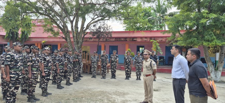 बिहार विधानसभा चुनाव को लेकर एसएसबी टीम की ब्रीफिंग, डीएम और एसपी ने दिए कड़े निर्देश