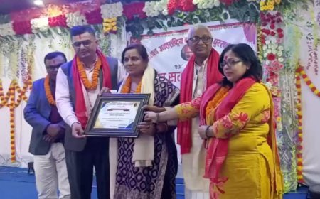 सीतामढ़ी :~ कवि सदानन्द अन्तर्राष्ट्रीय बज्जिका सम्मान समारोह में हेमा सिंह समेत कई साहित्यकार सम्मानित