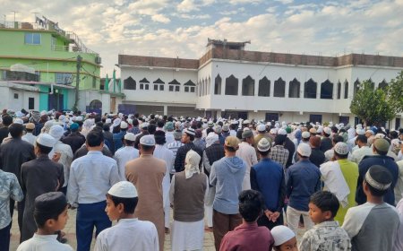 रामगढ़वा। भीषण सड़क हादसे में एक शिक्षक की हुई दर्दनाक मौत, चार गंभीर रूप से घायल, दो की स्थिति गंभीर