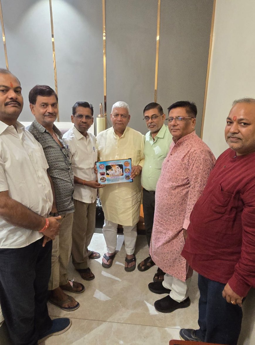 सीतामढ़ी :~ रेलवे स्टैंडिंग कमिटी के सदस्य, सह भीलवाड़ा के सांसद दामोदर अग्रवाल के सीतामढ़ी आने पर भव्य स्वागत, जयपुर, रिंगश के लिए ट्रेन के लिए दी गई ज्ञापन