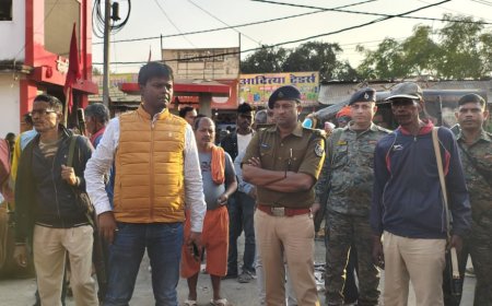 सीतामढ़ी :~ सरकारी बुलडोजर के डर से लोग खुद खार रहे है, अतिक्रमित जमीन को