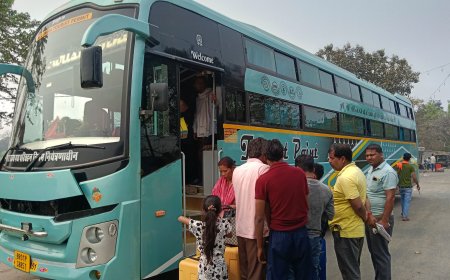 सीतामढ़ी :- होली समाप्त होते ही यात्रियों की पहली पसंद बनी सरकारी बस सेवा, बिचौलिए की वजह बनी यात्रियों की रेल से दूरी
