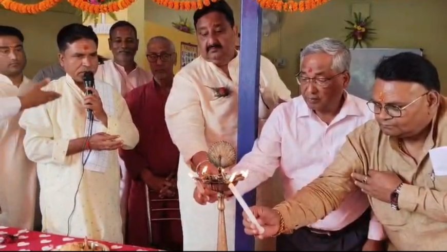 रामगढ़वा। राइजिंग विंग्स एकेडमी का हुआ उद्घाटन, बच्चों का नामांकन नि:शुल्क