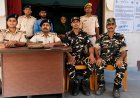 घोड़ासहन पुलिस व एसएसबी की संयुक्त छापेमारी में बस स्टेण्ड से डेढ़ किलो अफीम के साथ एक महिला समेत दो गिरफ्तार 