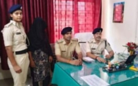 रामगढ़वा : लूटकांड की महिला मास्टरमाइंड जेवर के साथ हुई गिरफ्तार