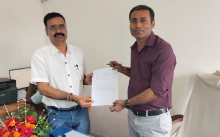 रामगढ़वा : अंचल में नवपदस्थापित अंचलाधिकारी अमित कुमार ने संभाला पदभार, पारदर्शी प्रशासन का दिया भरोसा