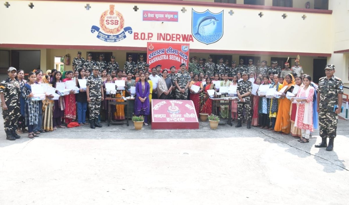 सीतामढ़ी :- ब्यूटीशियन प्रशिक्षण का समापन, सिलाई प्रशिक्षण का शुभारंभ