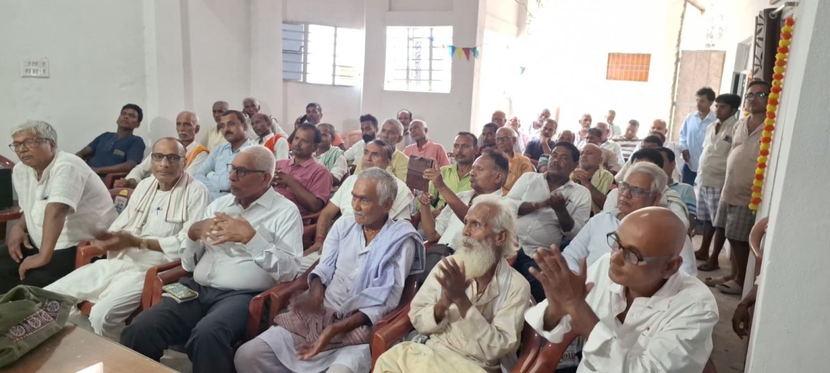 सीतामढ़ी :- सरकार के सेटेलाइट सीतापुरम प्रोजेक्ट वापस लेने की हुंकार उठी, गांव-गांव से संघर्ष की तैयारी का लिया गया संकल्प