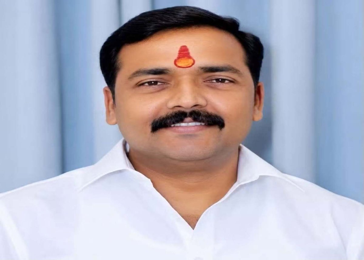 ढाका : जिहुली हत्याकांड पर पूर्व विधायक पवन जायसवाल ने जताया दुख, गांव को ‘सामंती’ कहने पर राजद नेताओं को घेरा