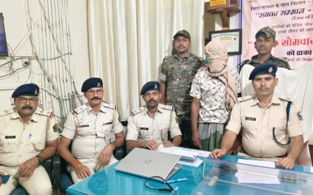 ढाका : पुलिस की बड़ी कार्रवाई, पाकिस्तान से जुड़े कथित नेटवर्क का संदिग्ध गिरफ्तार, मोबाइल में मिले कथित आपत्तिजनक वीडियो-फोटो और देशविरोधी रील्स