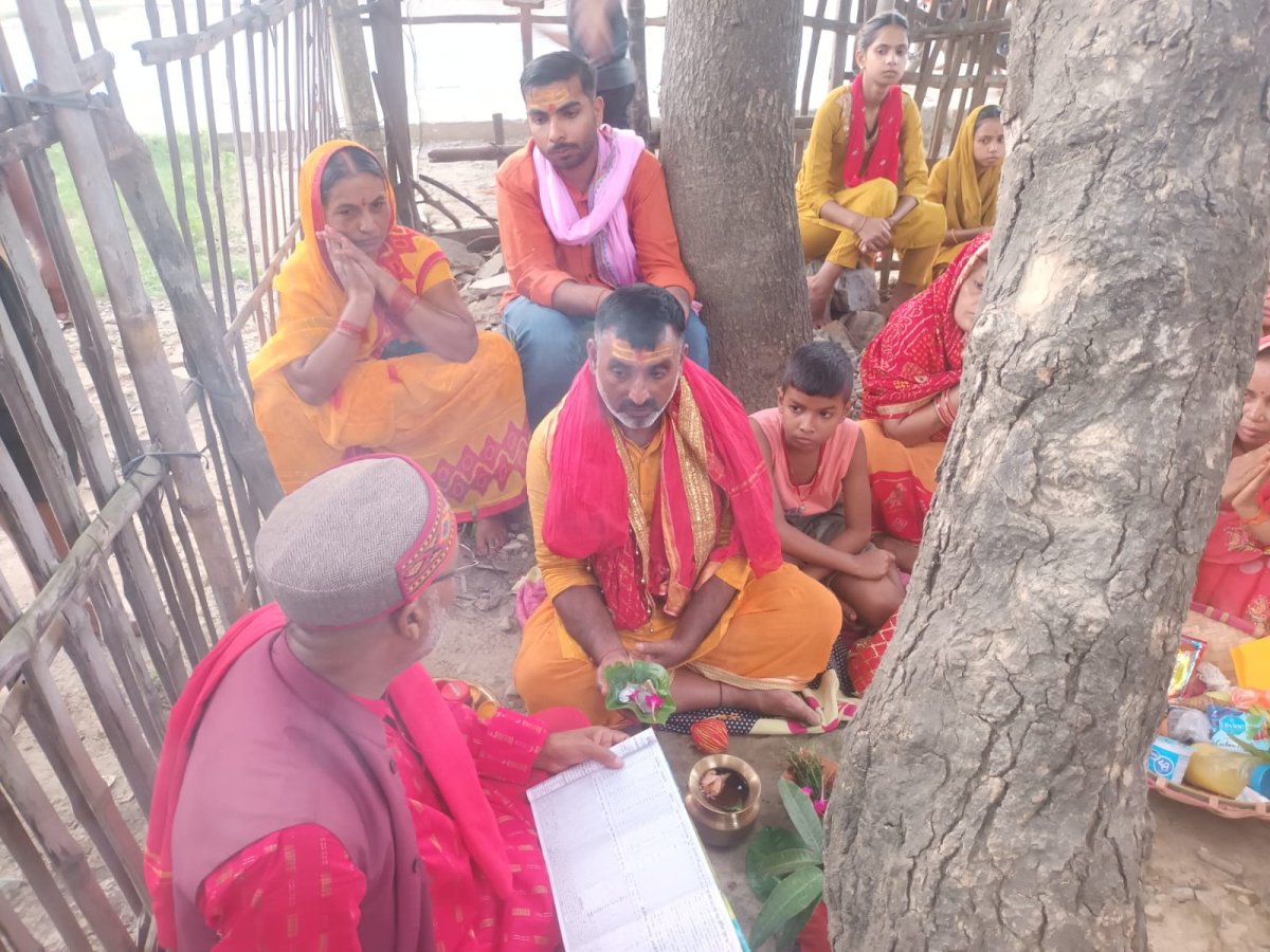 रामगढ़वा : नवदुर्गा माता का बेल निमंत्रण संपन्न, सप्तमी को शोभायात्रा के साथ खुलेगा माता का पट द्वार