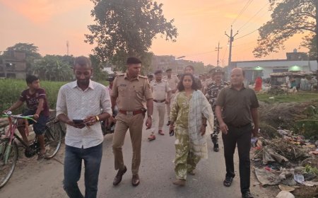 सीतामढ़ी :- सुप्पी में शांति व्यवस्था को लेकर प्रशासन ने किया फ्लैग मार्च